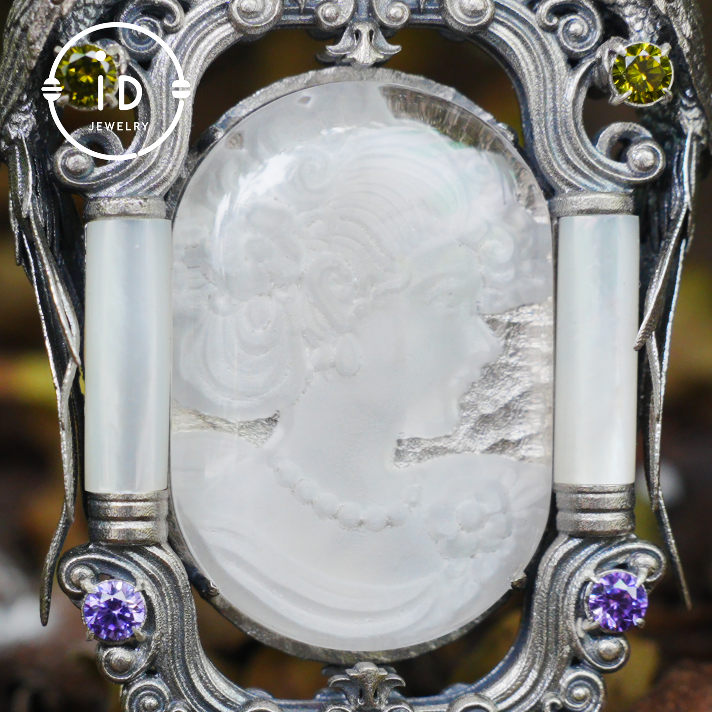 Handmade 925 Silver Victorian Cameo Necklace | Baroque Pendant with Two Parrots | Girl Relief in Rock Crystal | Vintage Craft