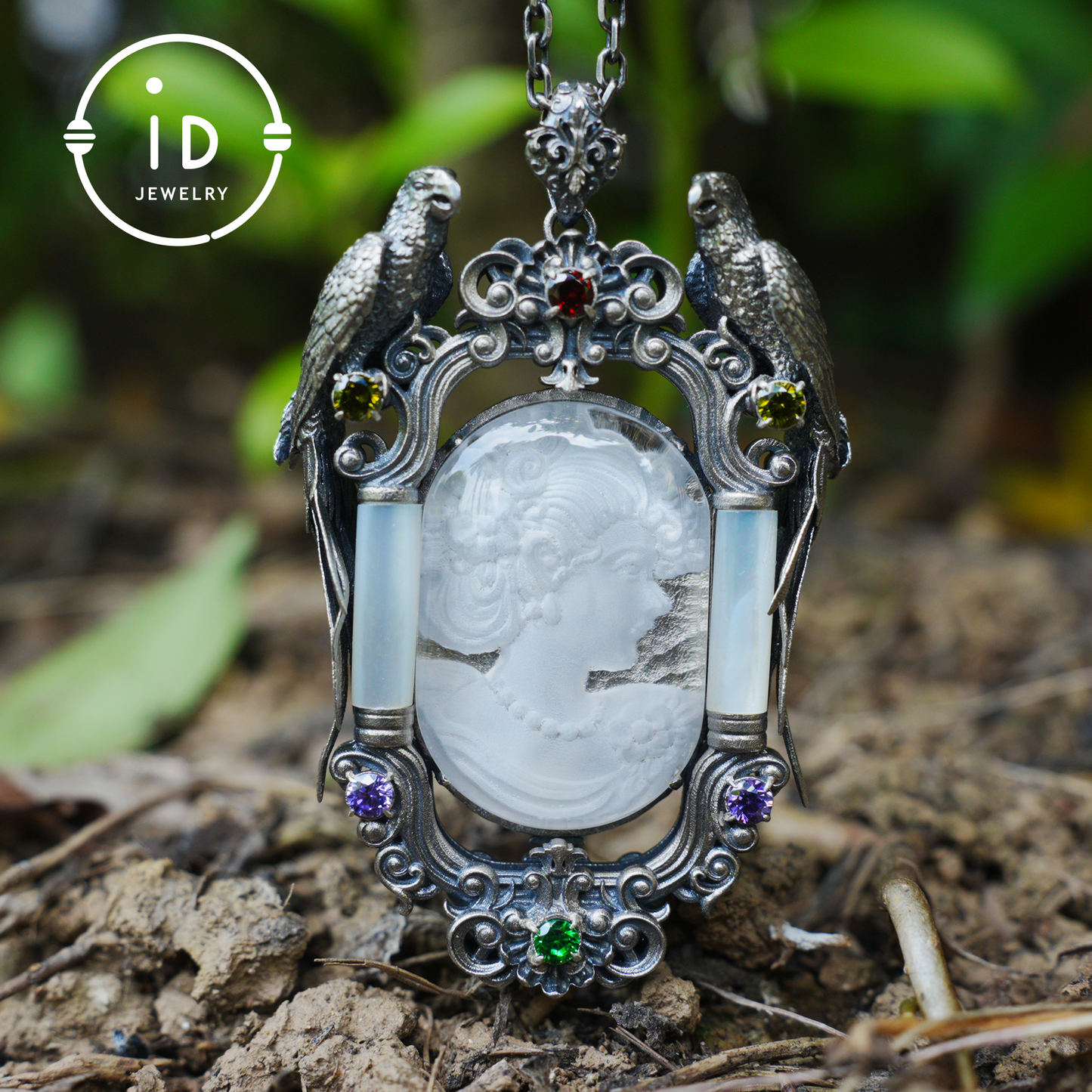 Handmade 925 Silver Victorian Cameo Necklace | Baroque Pendant with Two Parrots | Girl Relief in Rock Crystal | Vintage Craft
