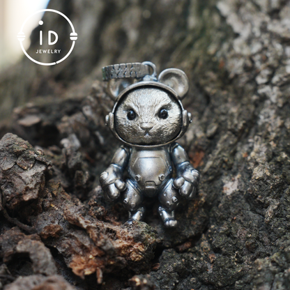 Silver Pendant with Black Onyx, Movable Animal Figure Necklace, Gothic Jewelry for Men and Women, Birthday Gift Unisex