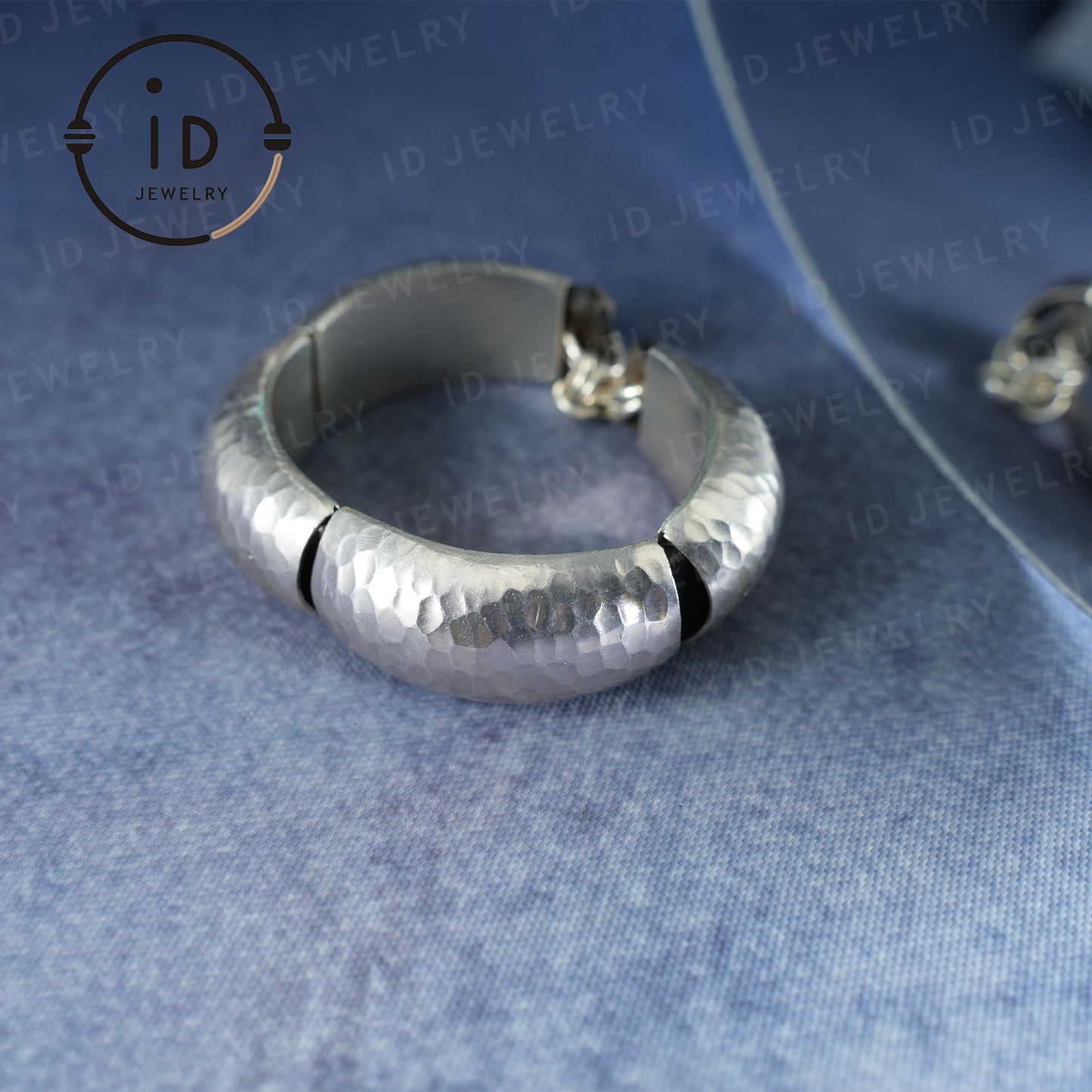 Handmade Hammered Silver Cuff Bracelet – Adjustable Metal Bangle – Natural and Organic Style