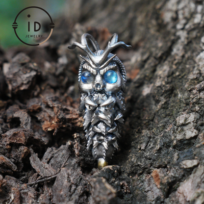 Labradorite Pendant in Silver Insect Form, Handmade Talisman with Movable Body, Gothic Jewelry Gift for Men