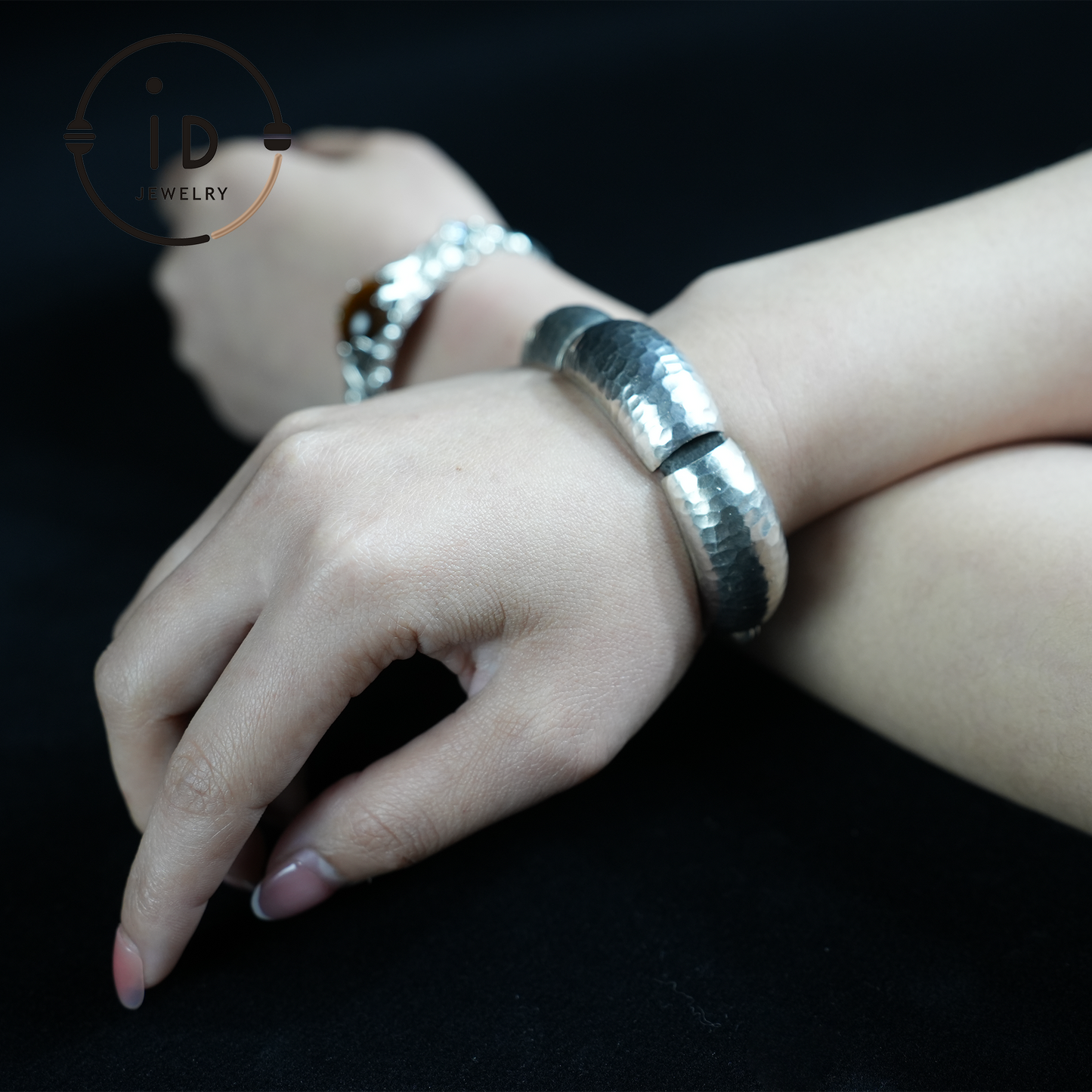 Handmade Hammered Silver Cuff Bracelet – Adjustable Metal Bangle – Natural and Organic Style