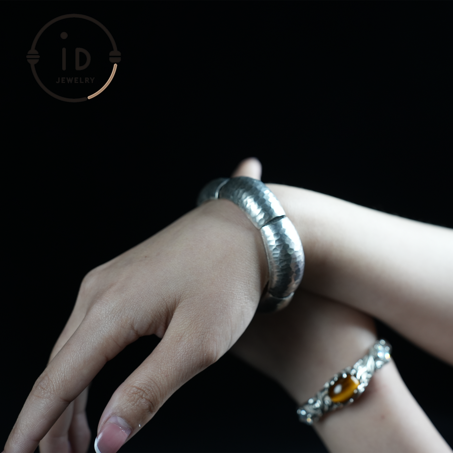 Handmade Hammered Silver Cuff Bracelet – Adjustable Metal Bangle – Natural and Organic Style