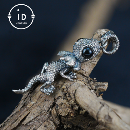 Lizard Pendant in 925 Sterling Silver with Textured Finish, Reptile Totem Vintage Necklace, Unisex Animal Jewelry Gift for Men and Women