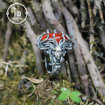 Handmade Gothic Ring | Mystical Jewelry with Agate | Baroque Style