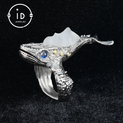 Silver Fish Ring in 925 Silver with White Quartz and Labradorite, Adjustable Statement Ring in Naturecore Style, Handmade Gift for Her