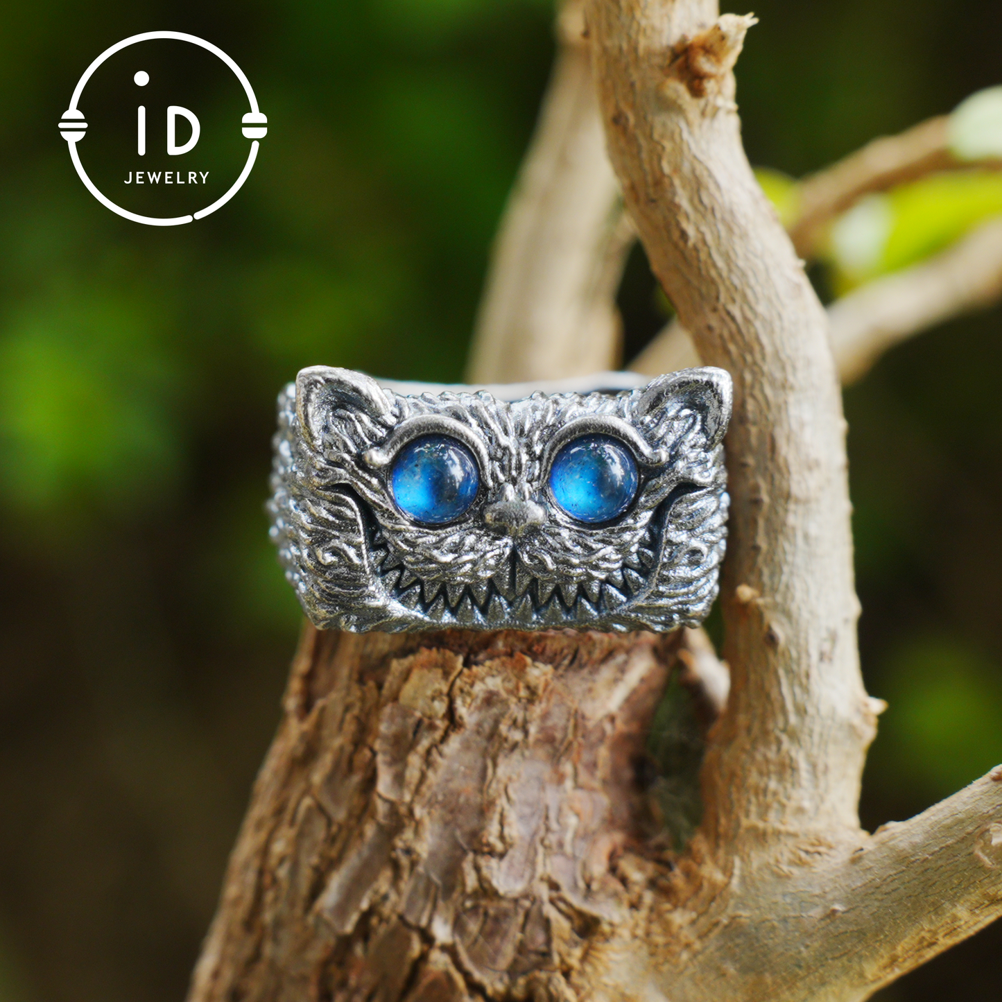 Sterling silver cat face ring with labradorite, oxidized totem animal ring gift for men and women, mystical boho jewelry