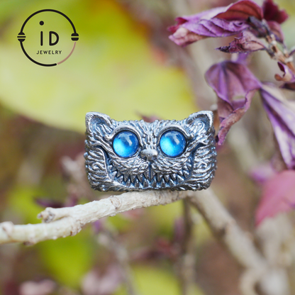 Sterling silver cat face ring with labradorite, oxidized totem animal ring gift for men and women, mystical boho jewelry