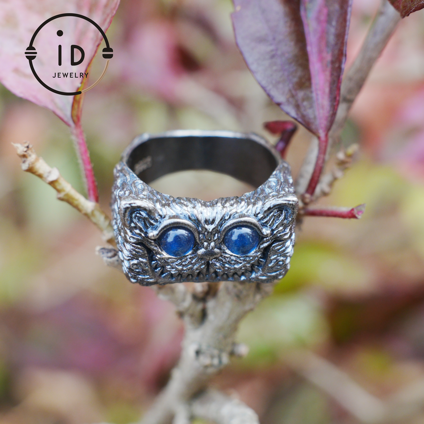 Sterling silver cat face ring with labradorite, oxidized totem animal ring gift for men and women, mystical boho jewelry