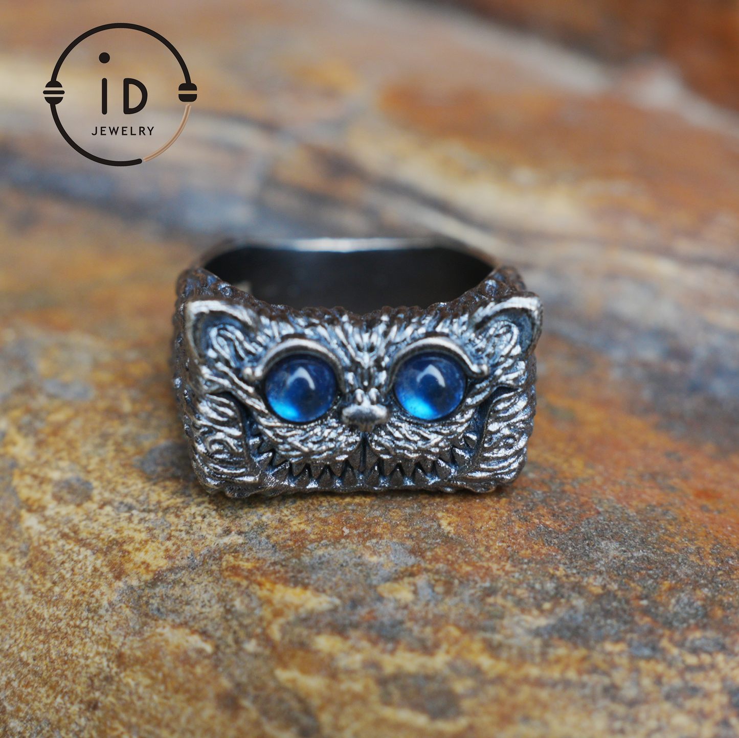 Sterling silver cat face ring with labradorite, oxidized totem animal ring gift for men and women, mystical boho jewelry