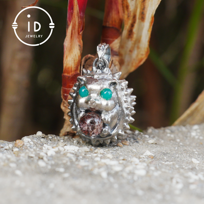 Hedgehog Pendant in 925 Sterling Silver with Phantom Quartz and Green Chalcedony, Oxidized Gothic Vintage Necklace Gift for Him