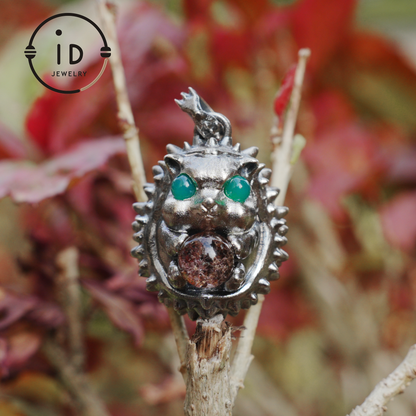 Hedgehog Pendant in 925 Sterling Silver with Phantom Quartz and Green Chalcedony, Oxidized Gothic Vintage Necklace Gift for Him