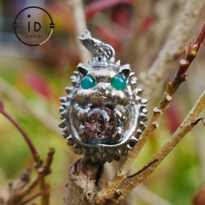 Hedgehog Pendant in 925 Sterling Silver with Phantom Quartz and Green Chalcedony, Oxidized Gothic Vintage Necklace Gift for Him