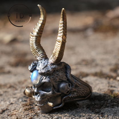 Underworld Guardian Ring, Skull Totem with Labradorite Eye, Horns of Judgment, Nordic Dark Mythology-Inspired Statement Jewelry