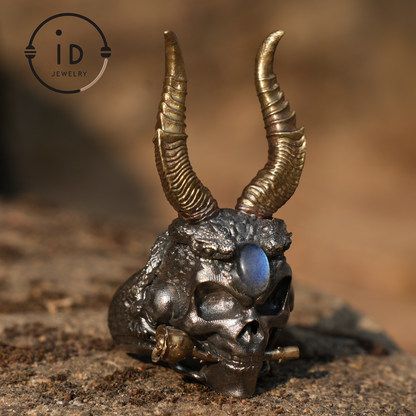 Underworld Guardian Ring, Skull Totem with Labradorite Eye, Horns of Judgment, Nordic Dark Mythology-Inspired Statement Jewelry