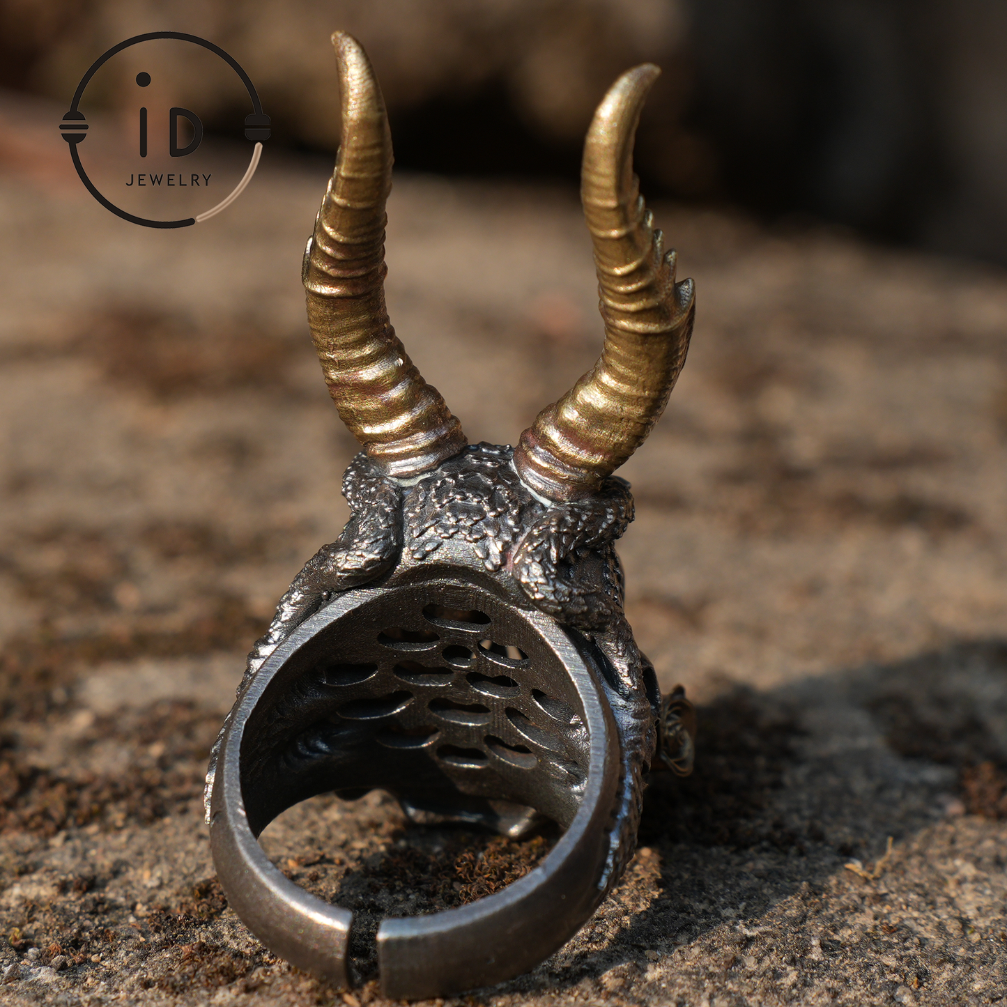 Underworld Guardian Ring, Skull Totem with Labradorite Eye, Horns of Judgment, Nordic Dark Mythology-Inspired Statement Jewelry