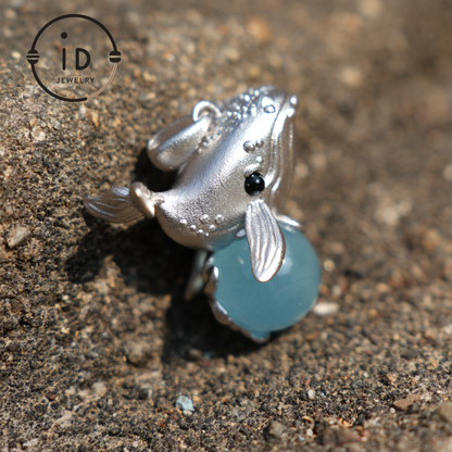 Stellar Whale Voyager Pendant | Aquamarine Black Onyx | Spiritual Navigation Amulet | Symbol of Dreams & Intuition
