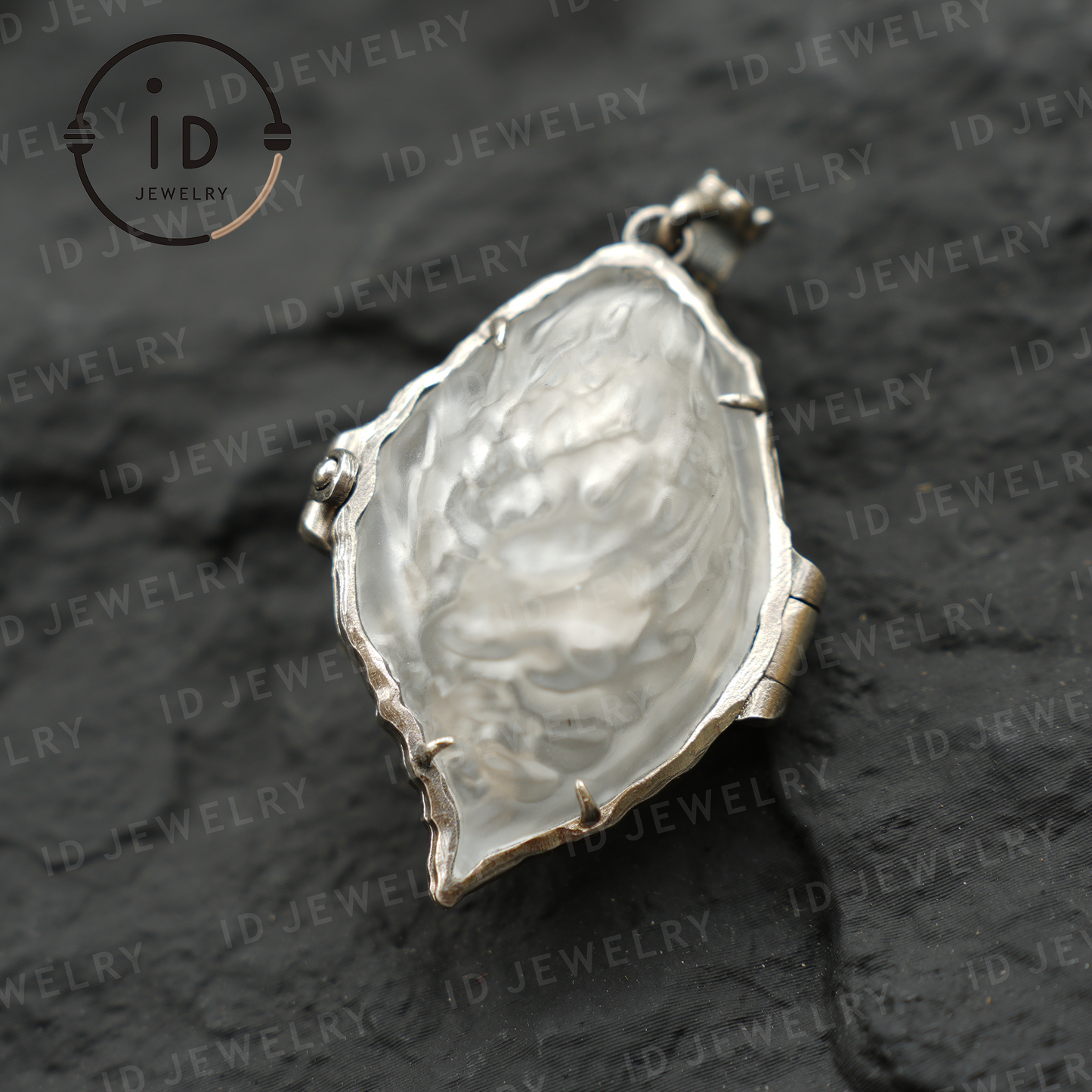 Openable Crystal Peach Pendant | Monkey Spirit Amulet | 925 Silver Jewelry | Handmade Fantasy Talisman | Spiritual Gift for Her