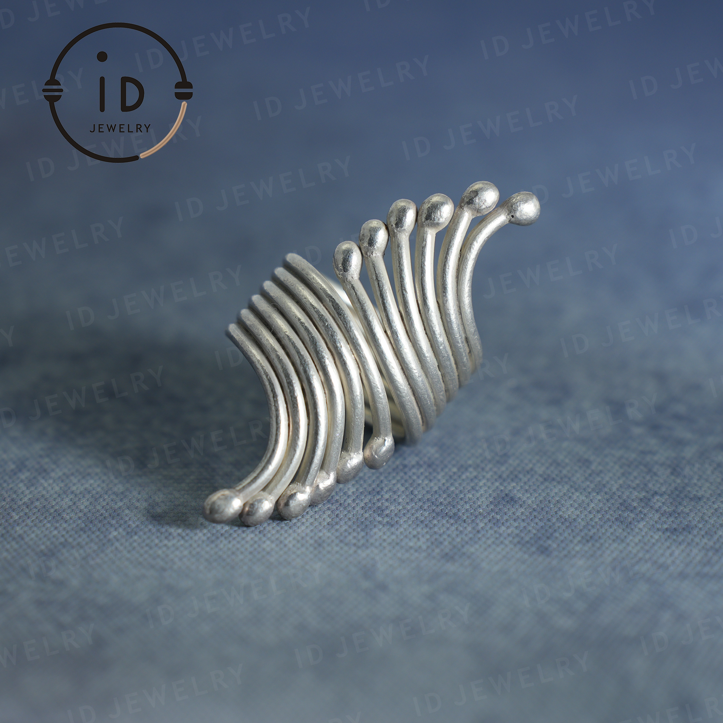 Sculptural Silver Ring – Handmade Statement Jewelry, Modern Design, Futuristic Style, Unique Artisan Ring