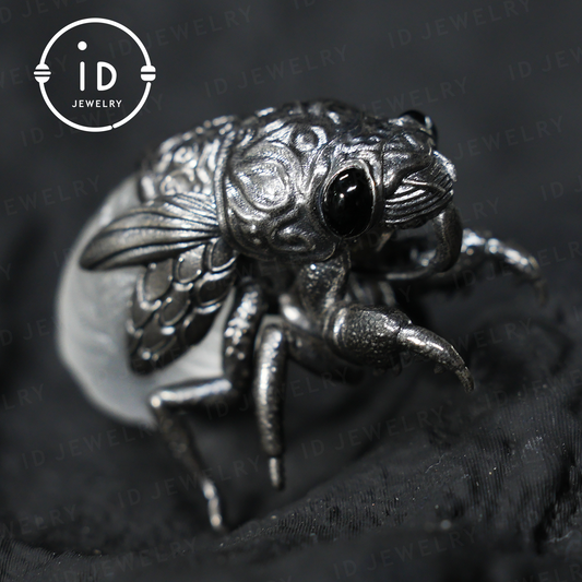 Cicada Pendant in 925 Sterling Silver | Amulet of Transformation & Rebirth | Spiritual Totem for Change Inner Protection