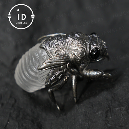 Cicada Pendant in 925 Sterling Silver | Amulet of Transformation & Rebirth | Spiritual Totem for Change Inner Protection